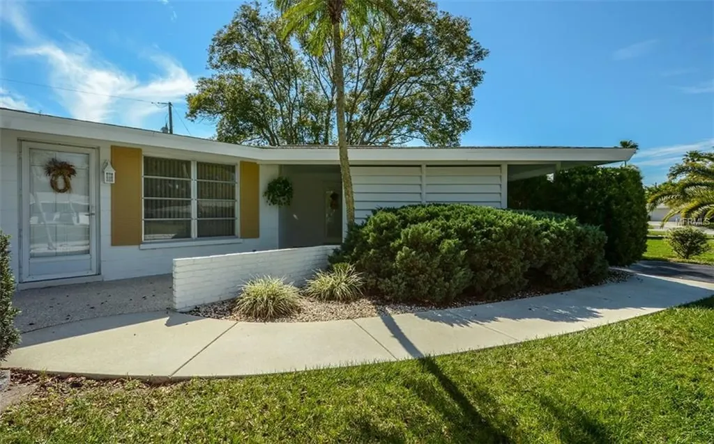 3191 Regatta Circle Sarasota FL 34231