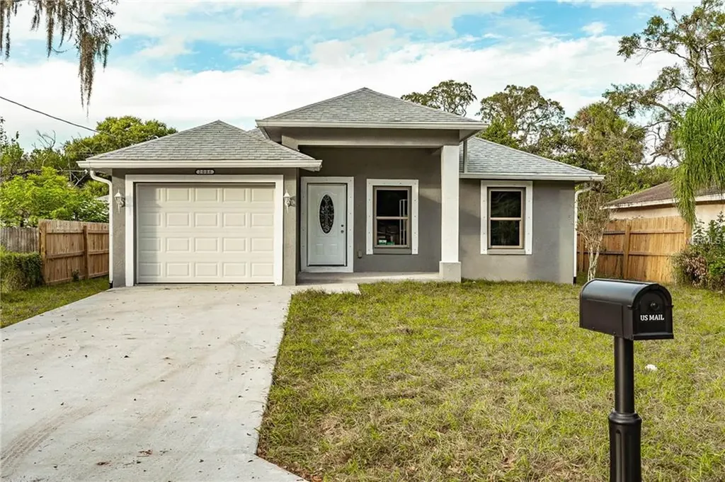 8925 N Otis Avenue Tampa FL 33604