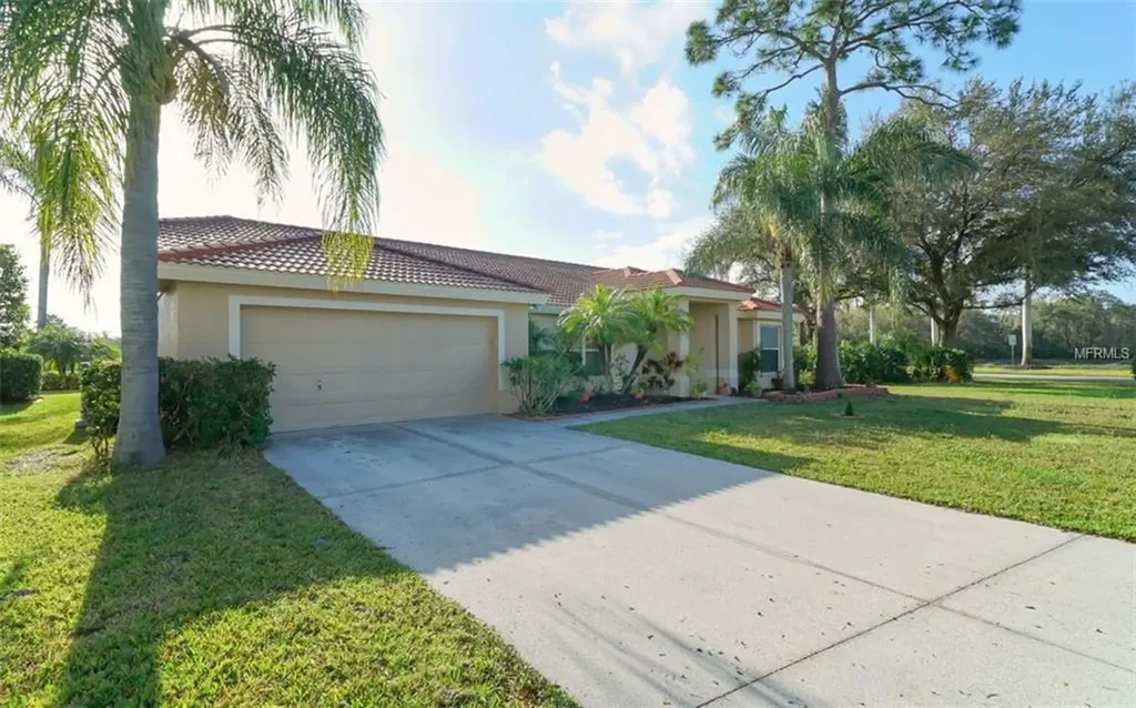 6959 Stetson Street Circle Sarasota FL 34243