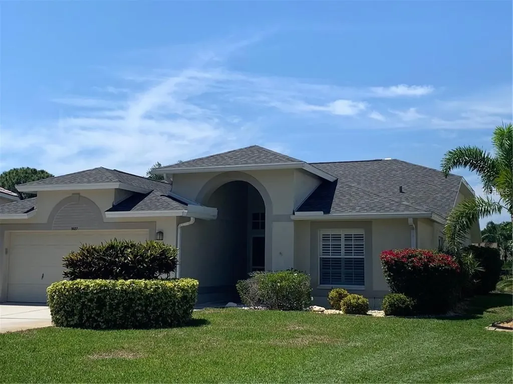 9627 Knightsbridge Circle Sarasota FL 34238