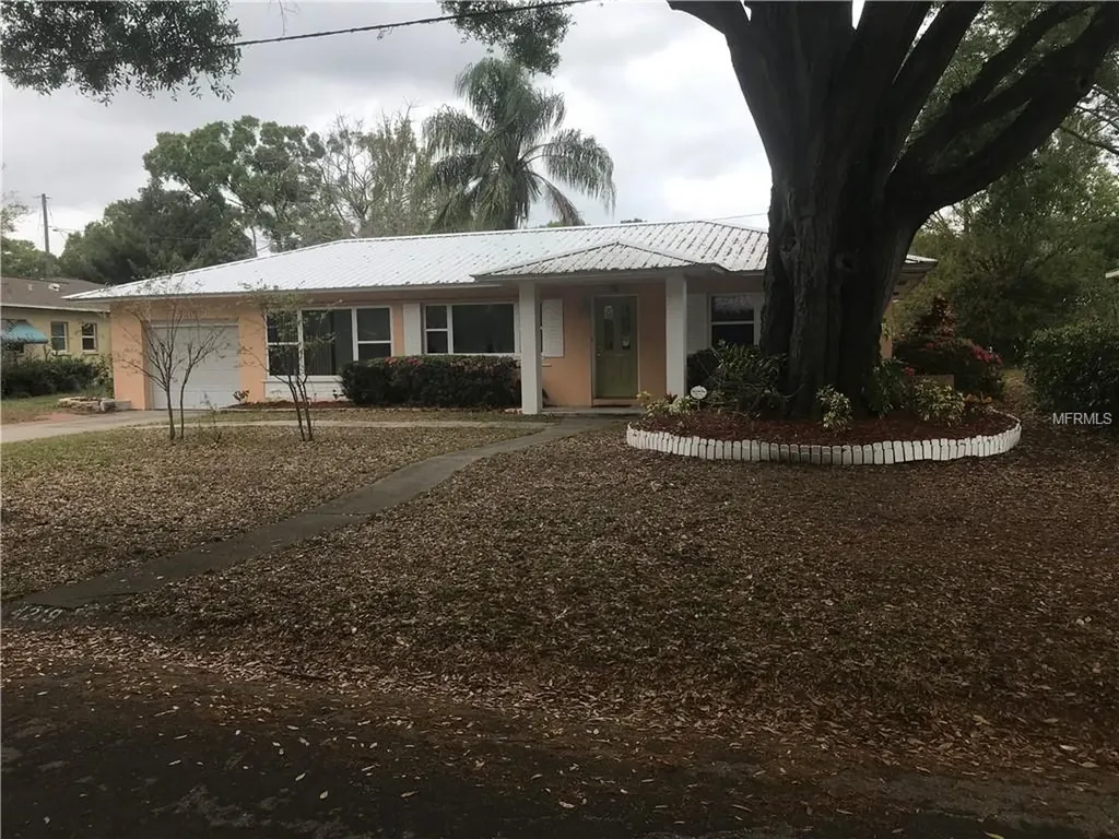 4219 Benson Avenue N St Petersburg FL 33713