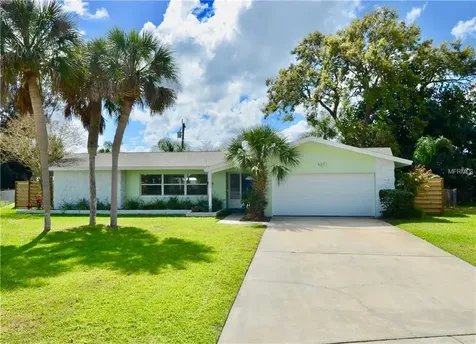 3150 Chase Circle Sarasota FL 34231