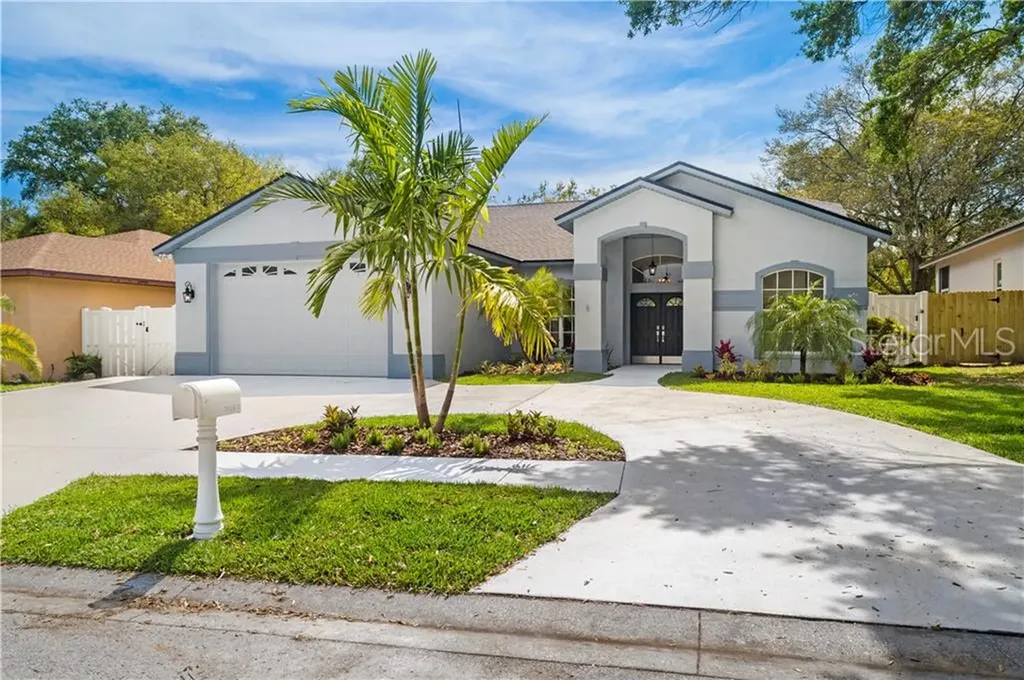 11454 Canterbury Lane Seminole FL 33778