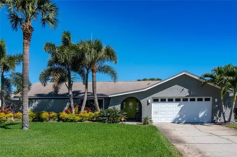 1337 50th Avenue NE St Petersburg FL 33703