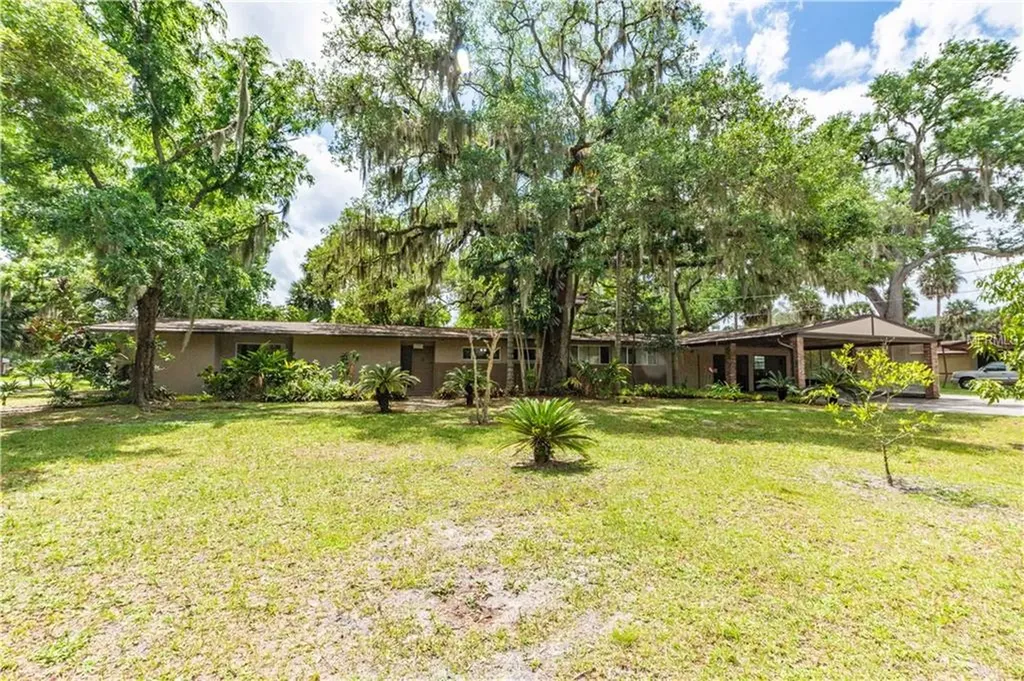 1705 E 4th Street Sanford FL 32771