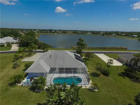 8010 Casa De Meadows Drive Englewood FL 34224