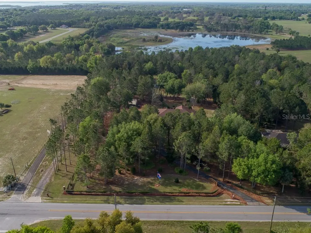 4942 Lake Griffin Road Lady Lake FL 32159