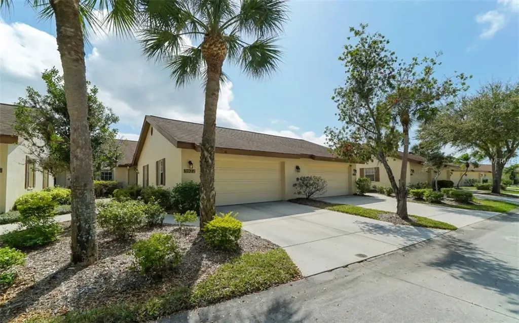 5922 Doral Drive Sarasota FL 34243