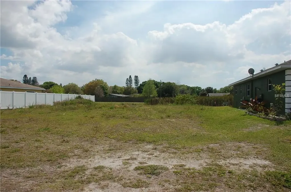 2309 14th Street W Palmetto FL 34221