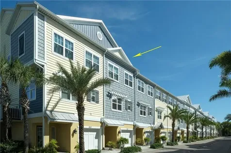 3211 Moorings Drive S St Petersburg FL 33712