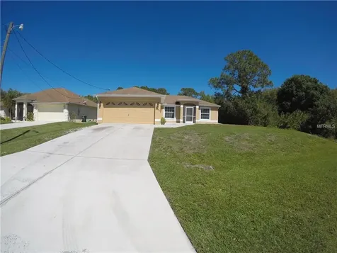 5740 Battersea Avenue North Port FL 34291