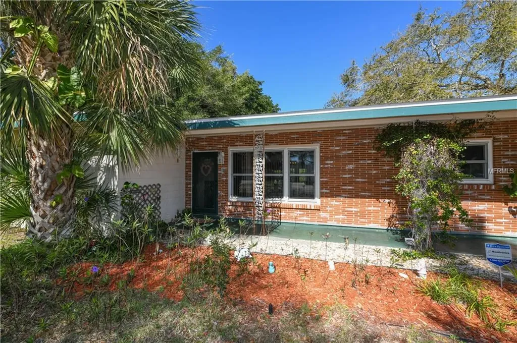 333 Whitfield Avenue Sarasota FL 34243
