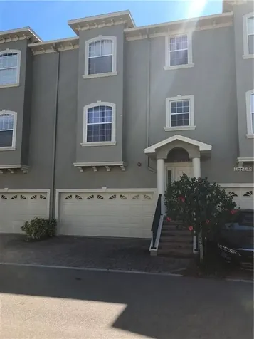 10240 Bayou Grande Avenue Seminole FL 33772