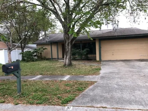 31 Harbor Lake Circle Safety Harbor FL 34695
