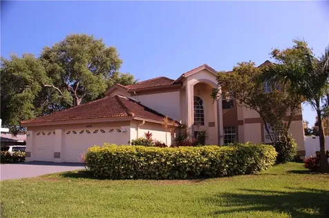4446 Trout Drive SE St Petersburg FL 33705