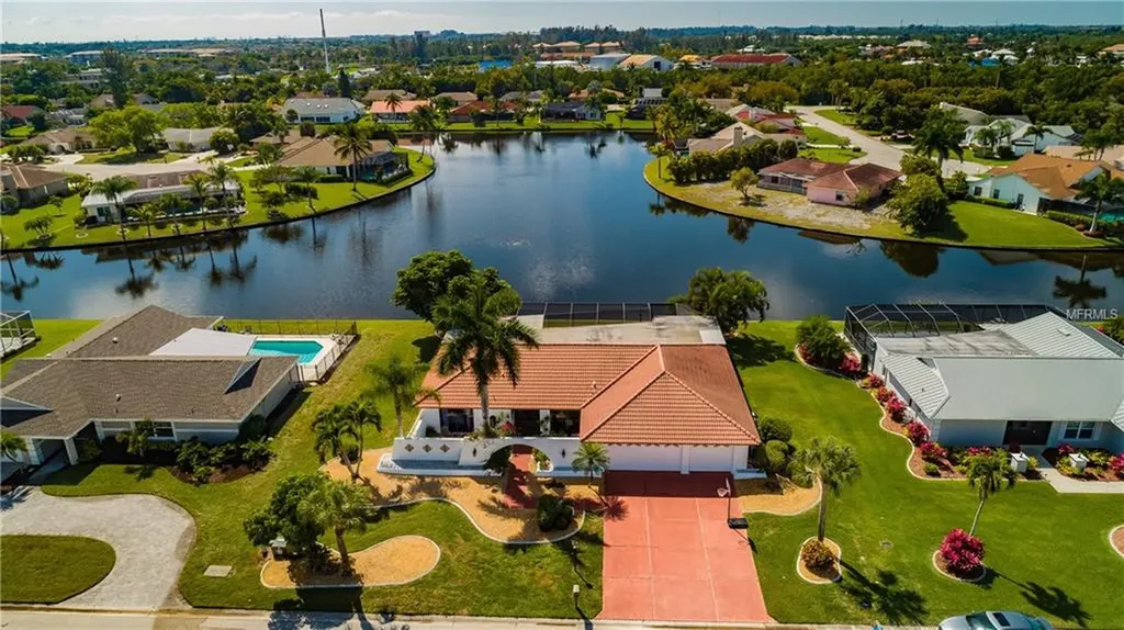 914 S Town And River Drive Fort Myers FL 33919