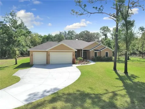 17907 Simmons Road Lutz FL 33548