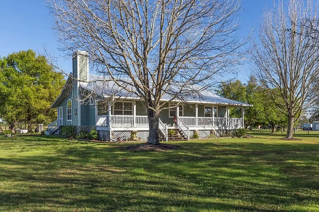 3020 Bear Bay Road Myakka City FL 34251