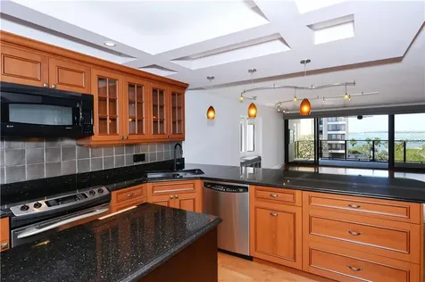 755 S Palm Avenue Sarasota FL 34236