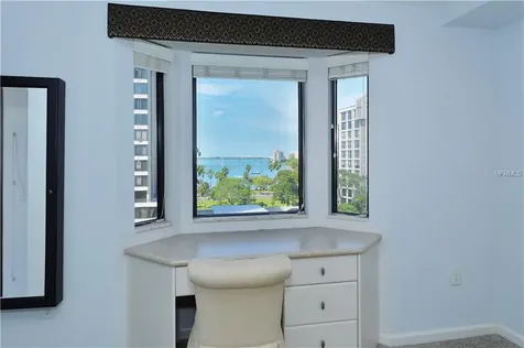 755 S Palm Avenue Sarasota FL 34236