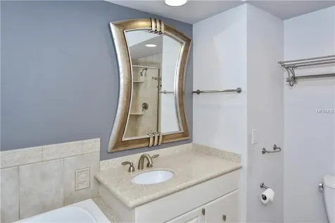 755 S Palm Avenue Sarasota FL 34236