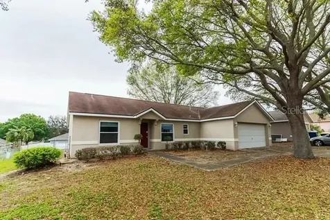 831 Maple Forest Avenue Minneola FL 34715