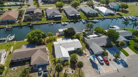 1022 Spindle Palm Way Apollo Beach FL 33572