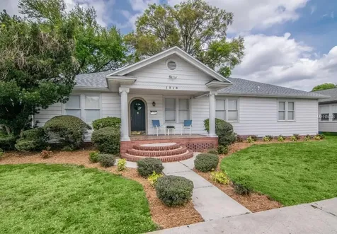 1919 W Carmen Street Tampa FL 33606