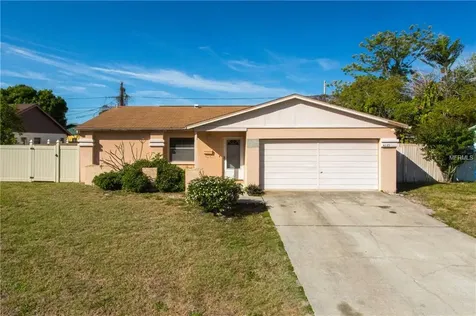 4135 Whiting Drive SE St Petersburg FL 33705