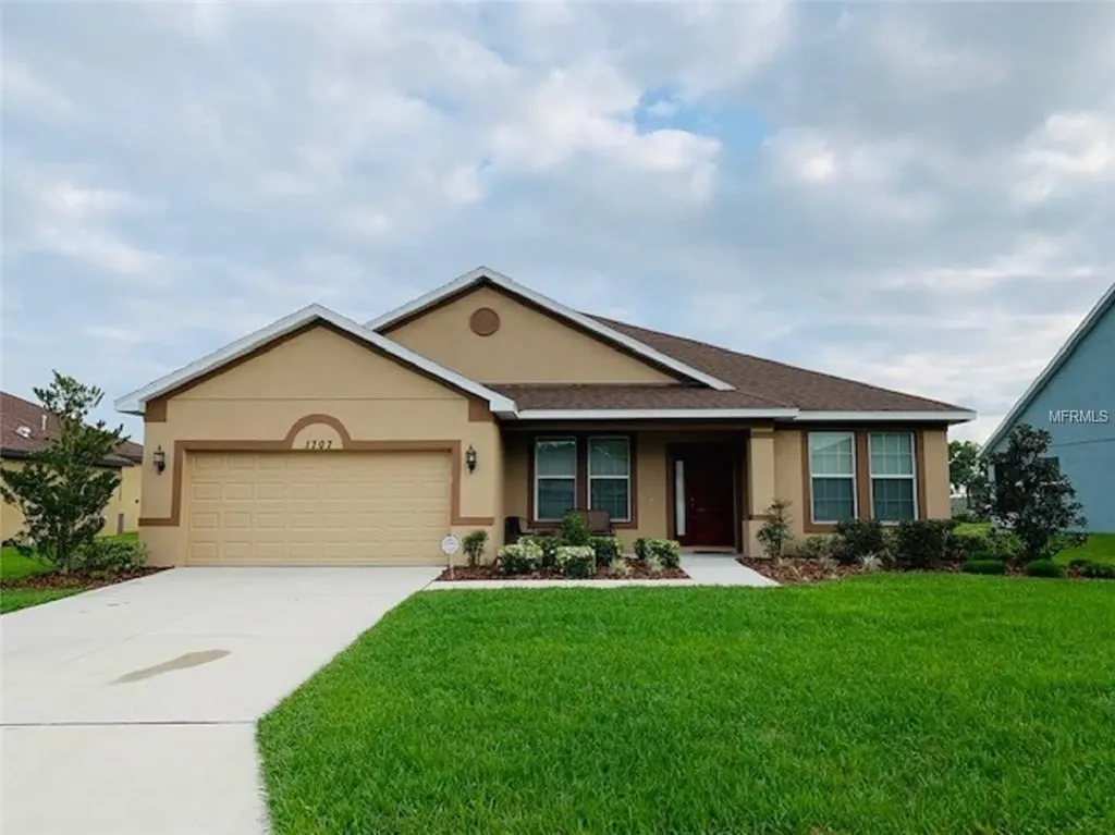 1707 Via Palermo Street Plant City FL 33566