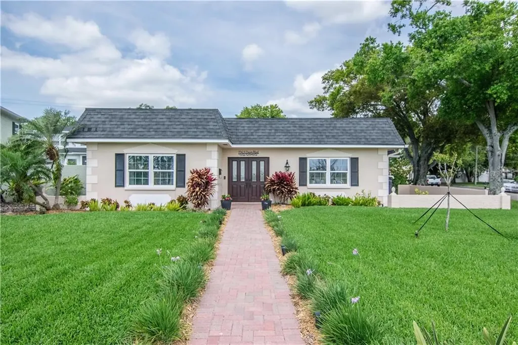 756 S Davis Boulevard Tampa FL 33606