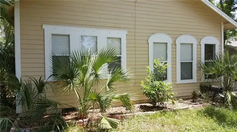 625 27th Avenue S St Petersburg FL 33705
