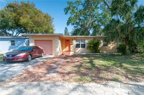 5245 2nd Avenue N St Petersburg FL 33710