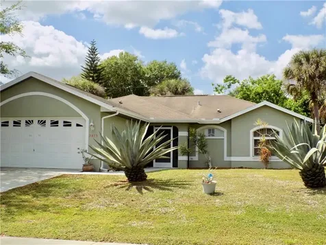 2873 S Salford Boulevard North Port FL 34287
