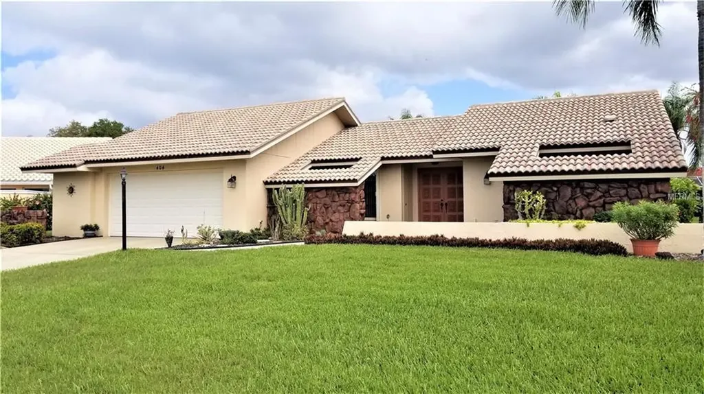 404 Firethorn Avenue Englewood FL 34223