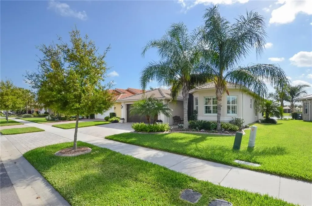 16130 Cape Coral Drive Wimauma FL 33598