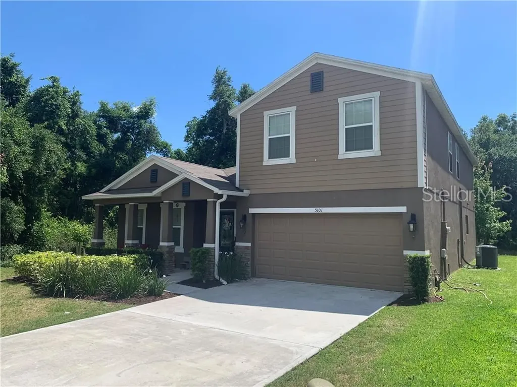 5101 Grassy Knoll Drive Tavares FL 32778