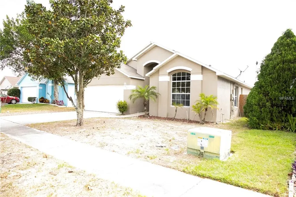 2271 Pebblewood Drive Apopka FL 32703