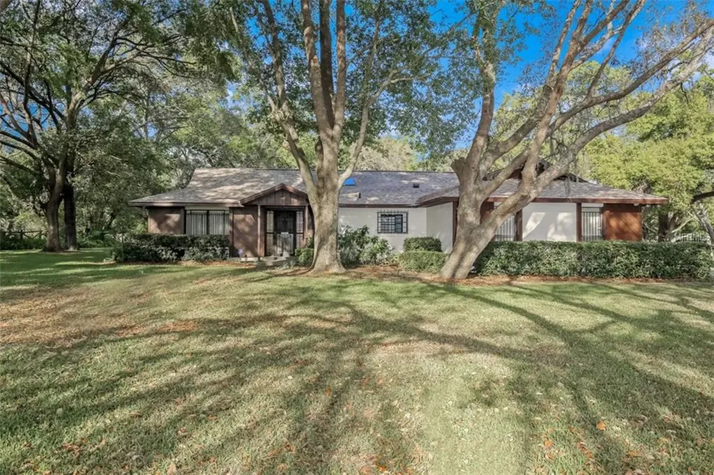 6520 Lakeville Road Orlando FL 32818