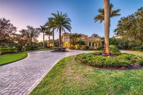 19445 Ganton Avenue Bradenton FL 34202