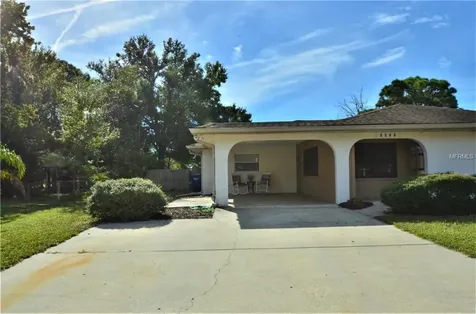 2903 36th Avenue W Bradenton FL 34205