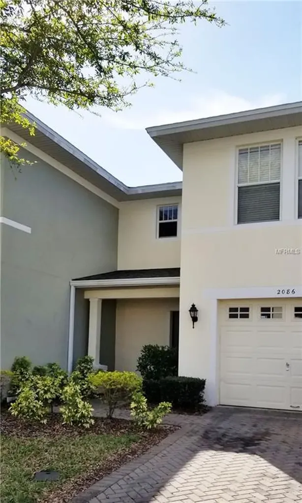 2086 Cypress Bay Boulevard Kissimmee FL 34743