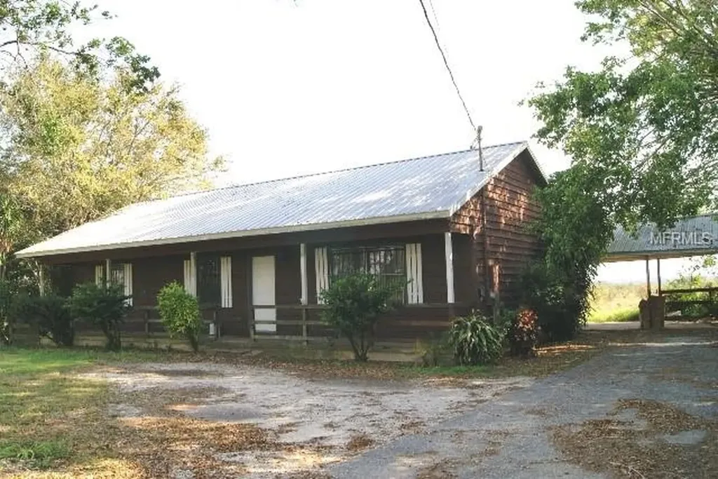 900 T S Wilson Road Frostproof FL 33843
