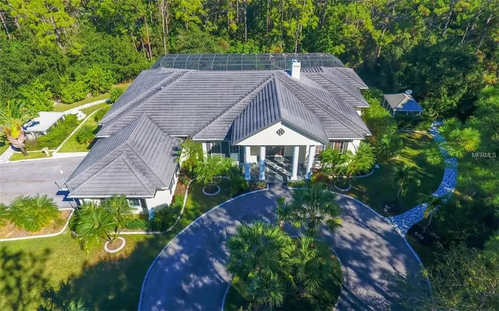560 N River Road Venice FL 34293