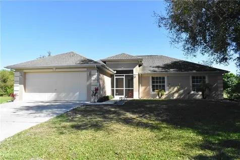 294 Oyahue Street Punta Gorda FL 33983