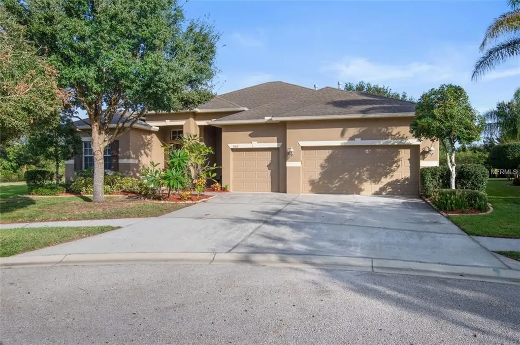 7302 Carrington Oaks Lane Apollo Beach FL 33572