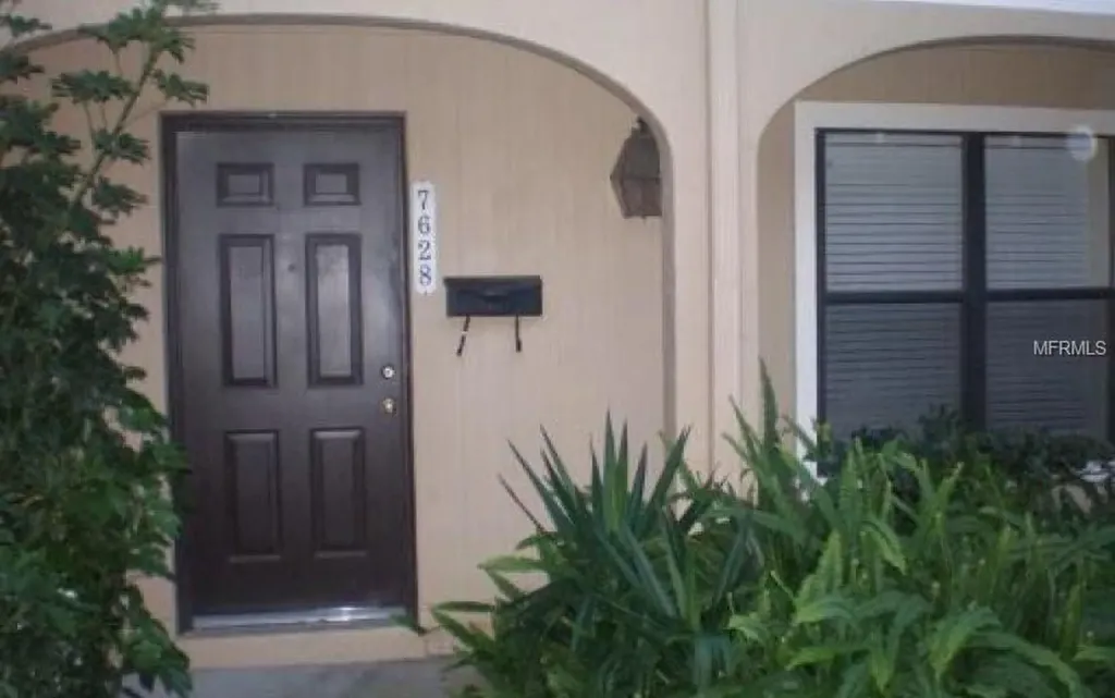 7628 Desoto Court Tampa FL 33615