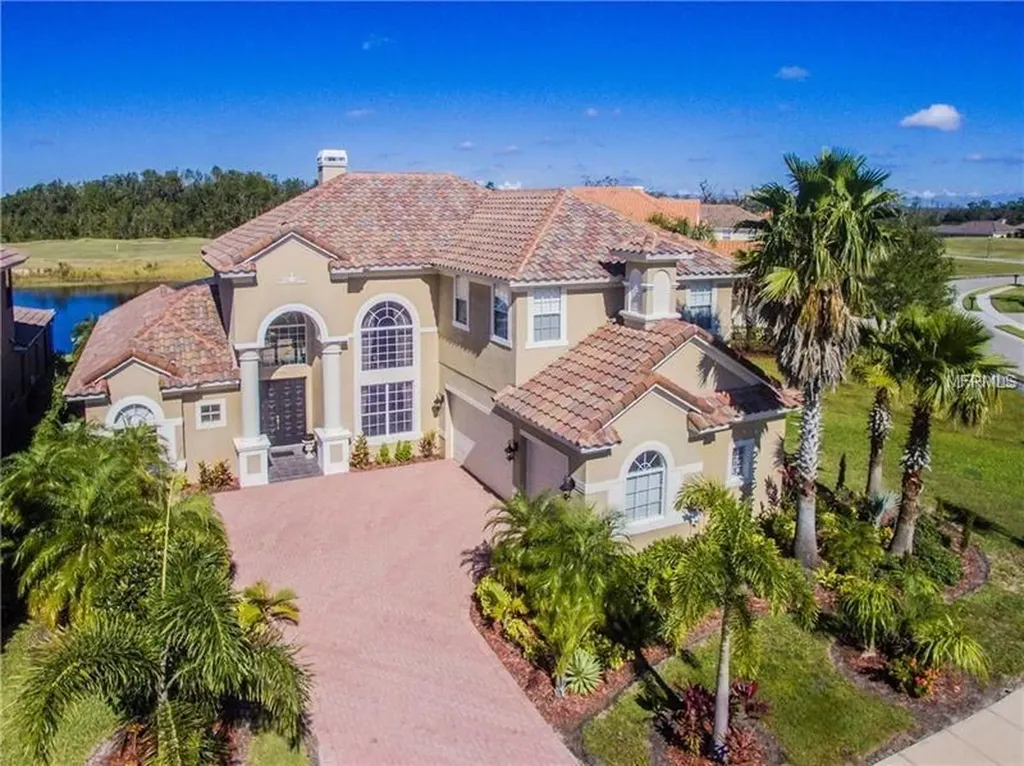 2526 Heritage Green Avenue Davenport FL 33837