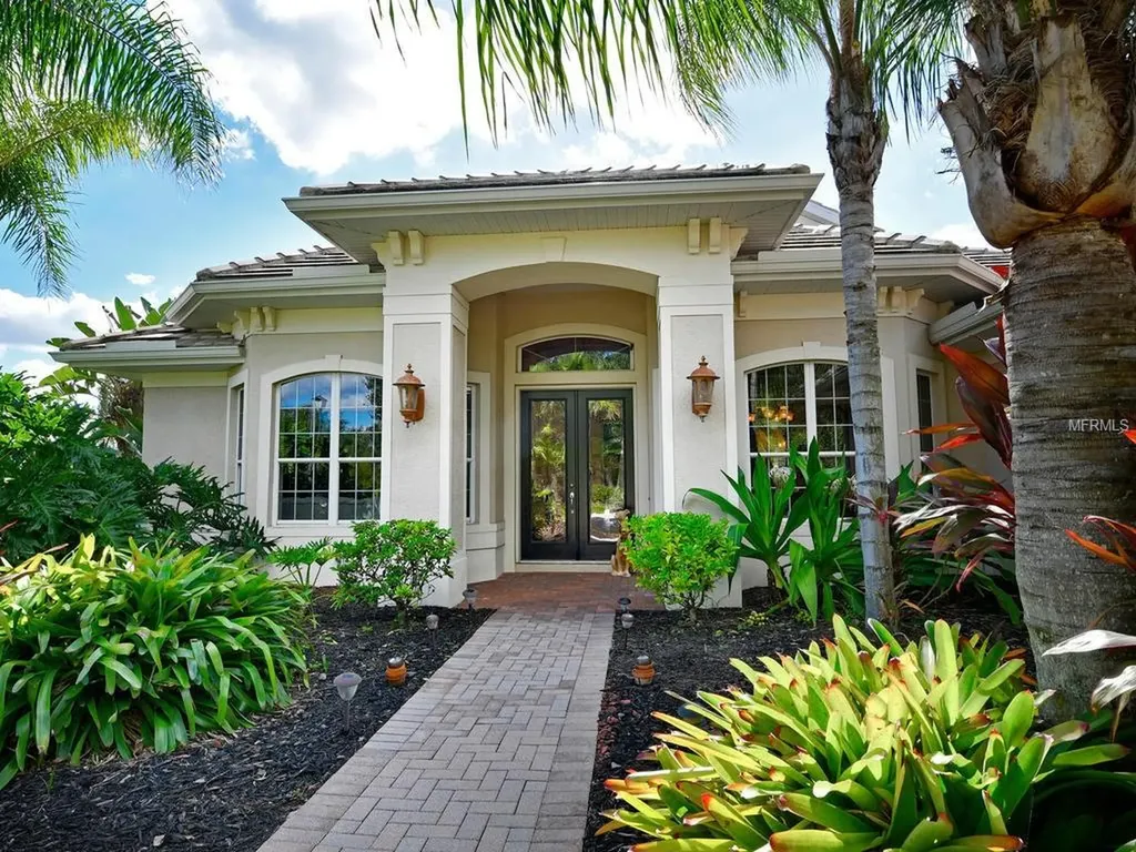 16728 4th Avenue NE Bradenton FL 34212