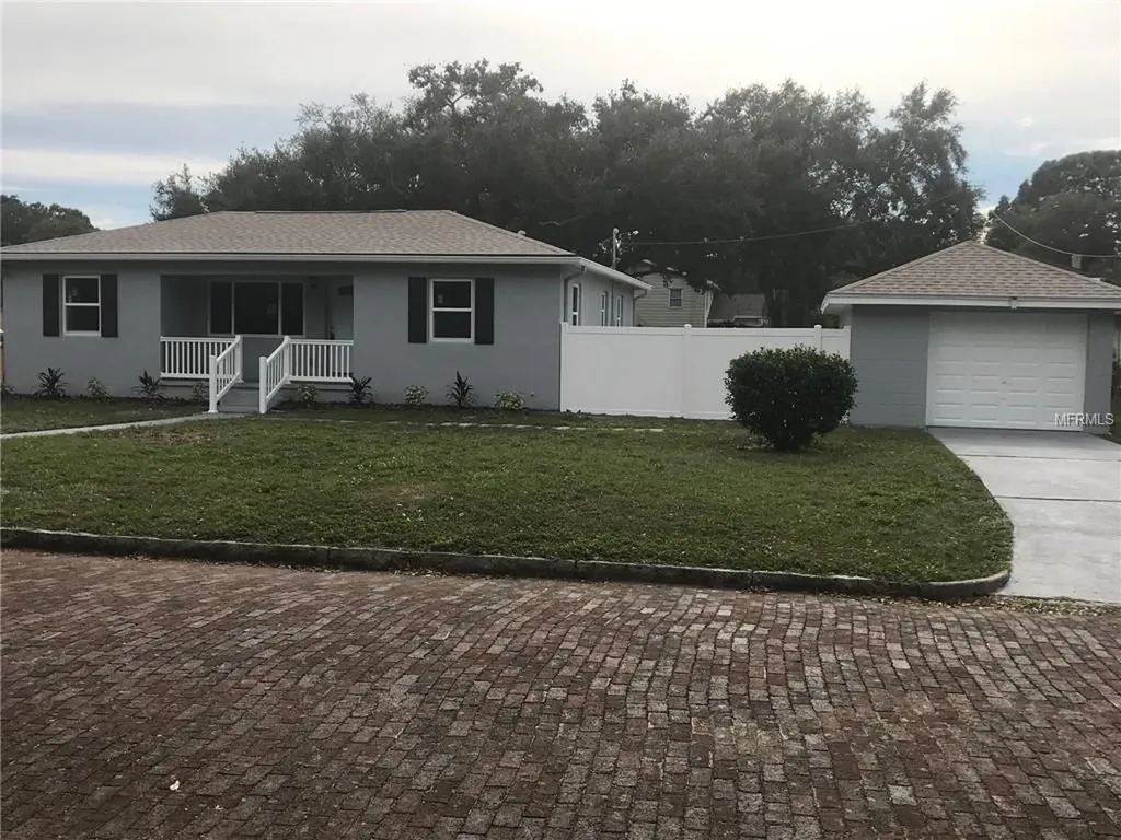 3700 4th Avenue N St Petersburg FL 33713